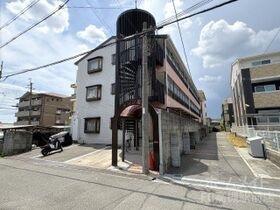 メゾン富田の外観