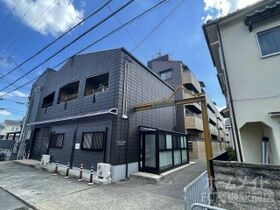 モダンアパートメント高槻城南の外観