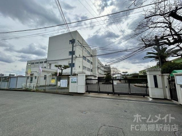 高槻市立真上小学校