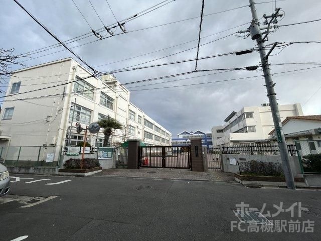 高槻市立高槻小学校