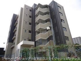 アドヴァンスコート到津の森の外観