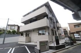 ルーブル下富野の外観