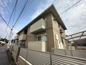 ヴェラ下富野の外観
