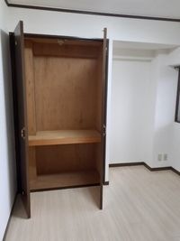 洋室、収納