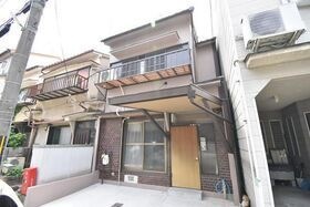宇治貸家の外観