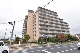 ベルヴィ草津の外観