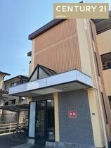 レーク山一の外観