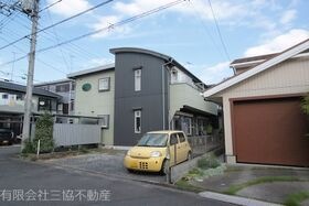 ニャロメゾンの外観