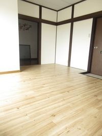 居間