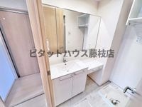 独立洗面台
