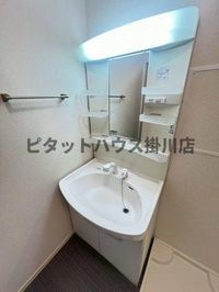 独立洗面台