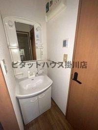 独立洗面台