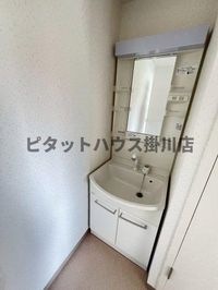 独立洗面台