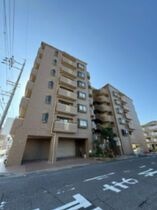 ファミーユDAISHINの外観