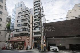 イオ上本町ビル テナントの外観