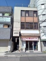山口ビル テナントの外観