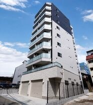 Ｊクレストドーム前の外観