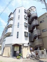 鷹取ビルの外観