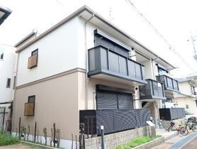 E.S.本庄ハイツの外観