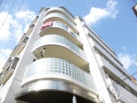 神戸市兵庫区本町1丁目の外観