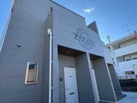 三木市志染町広野１丁目の外観