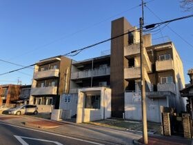 コーポハルラサン 北棟の外観