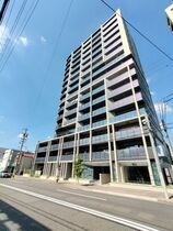 レーベン千種吹上AVANCAの外観