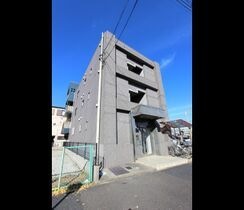 ルーセントハウスＭの外観