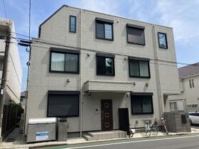モンシャトー下馬の外観