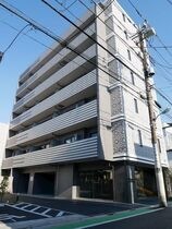 ステージファースト経堂アジールコートの外観