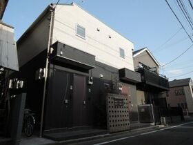 ロフティーハーモニー明大前の外観