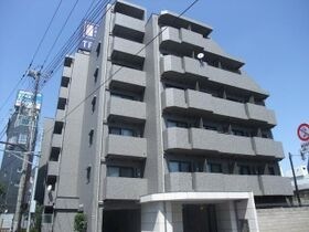 ルーブル学芸大学七番館の外観