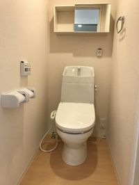 シャワー付トイレ