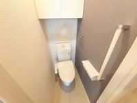 シンプルで使いやすいトイレです