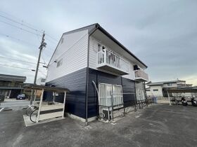 アネックス水越の外観