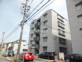 百石マンション　２号館の外観