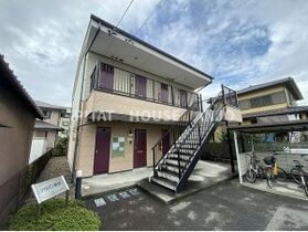 シャルマン新池の外観