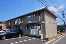 クレセントＡ棟の外観