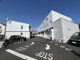 EIGHT　BASEC棟の外観