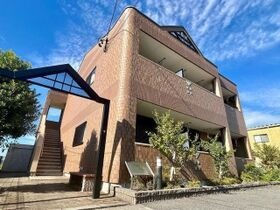 ヴォーノシロスナの外観