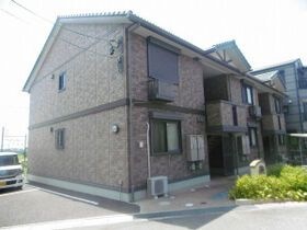 ファミリア富士塚の外観