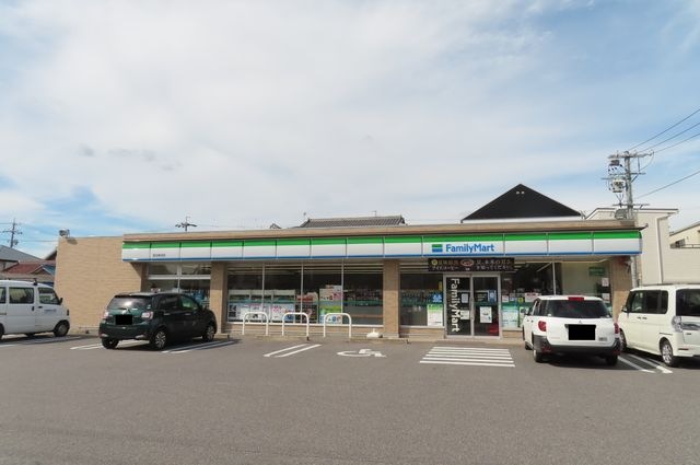 ファミリーマート 知立新池店