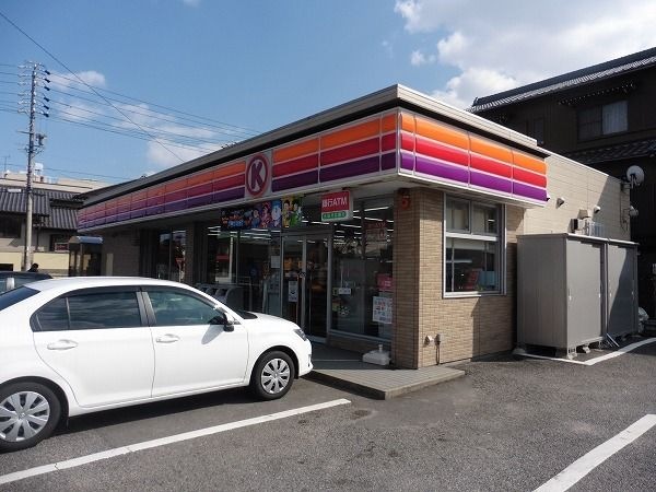 ファミリーマート 東浦役場前店