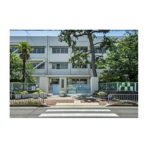 西宮市立鳴尾中学校
