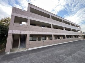 グランディール高野台の外観