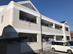 ユーカリハイツの外観