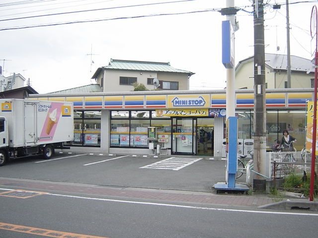 コンビニ