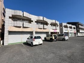 プラザリビエールの外観