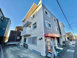 写真:市川ビルの外観