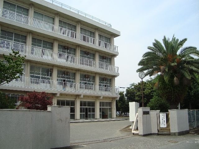 市立田子浦中学校